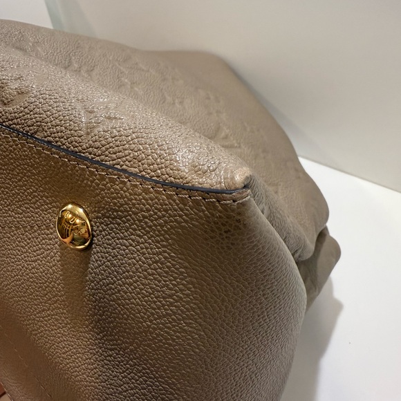 Louis Vuitton Empreinte Maida Hobo Tourterelle - Picture 6 of 16